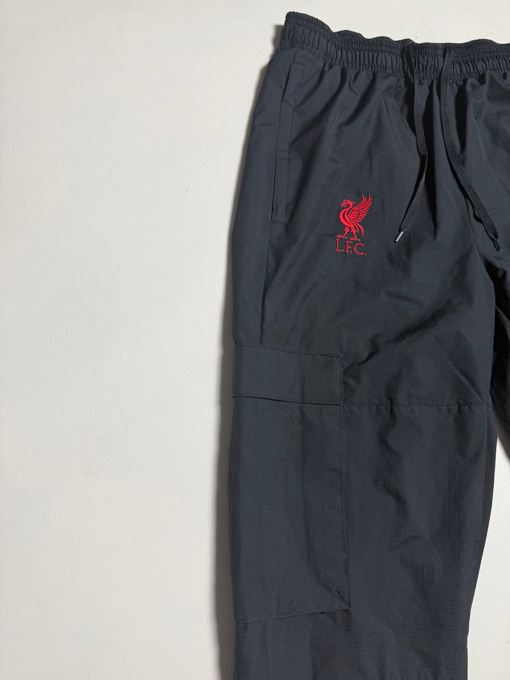 Nike Liverpool Trackpants | S