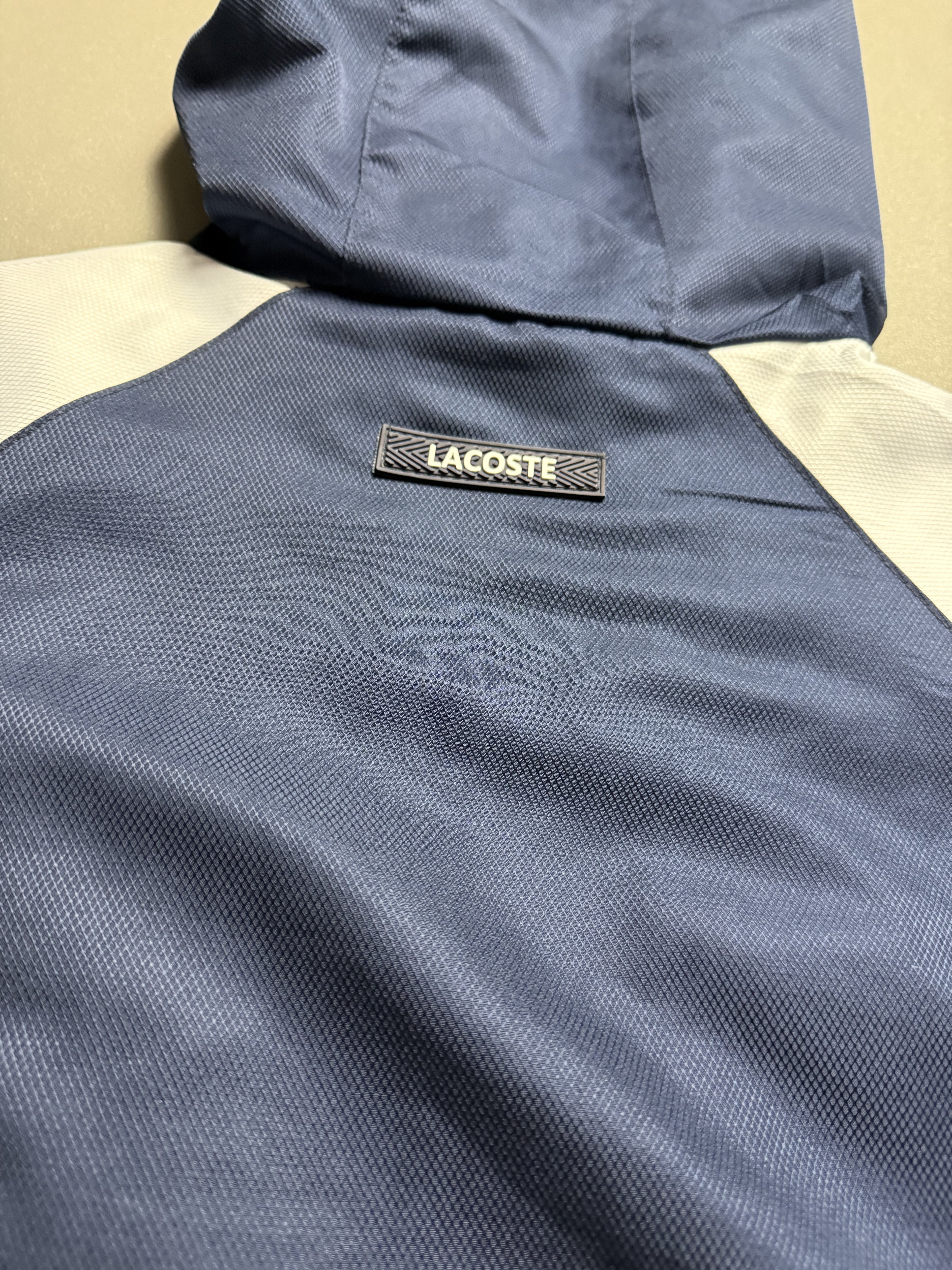 Lacoste Vintage Tracksuit – 2000’s | L